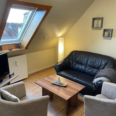 Modernisierte Ferienwohnung Friedrichskoog - Spitze, Gegenueber Mutter-Kind-Klinik Exterior foto